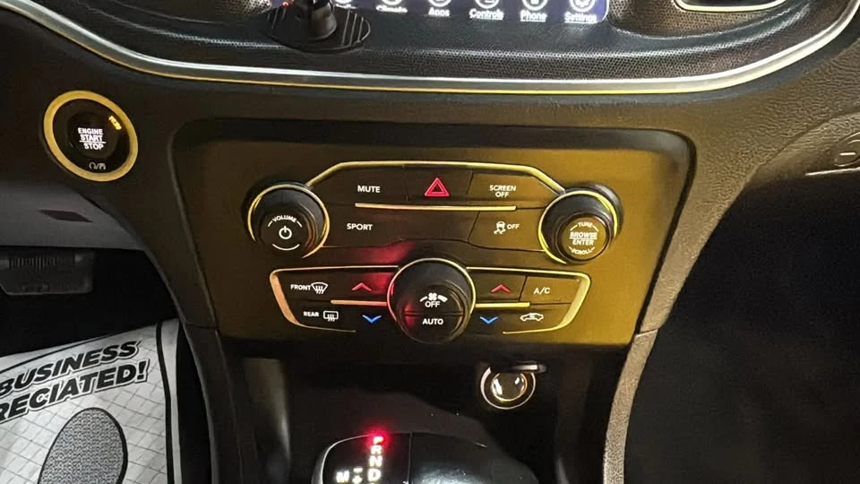 2017 Dodge Charger 7th Gen - Image 15 of 17