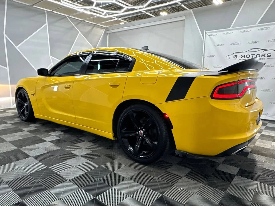 2017 Dodge Charger 7th Gen - Image 3 of 17