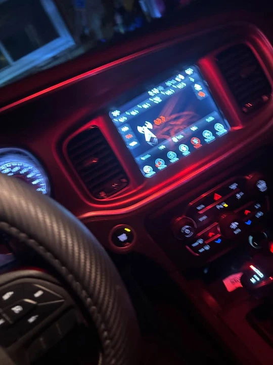 2017 Dodge Charger 7th Gen - Image 6 of 8