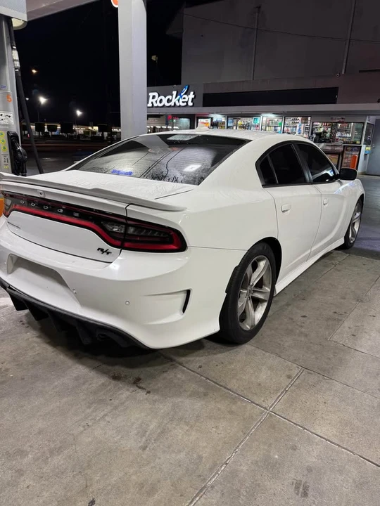2017 Dodge Charger 7th Gen - Image 3 of 12