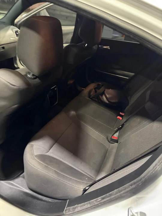 2017 Dodge Charger 7th Gen - Image 5 of 12
