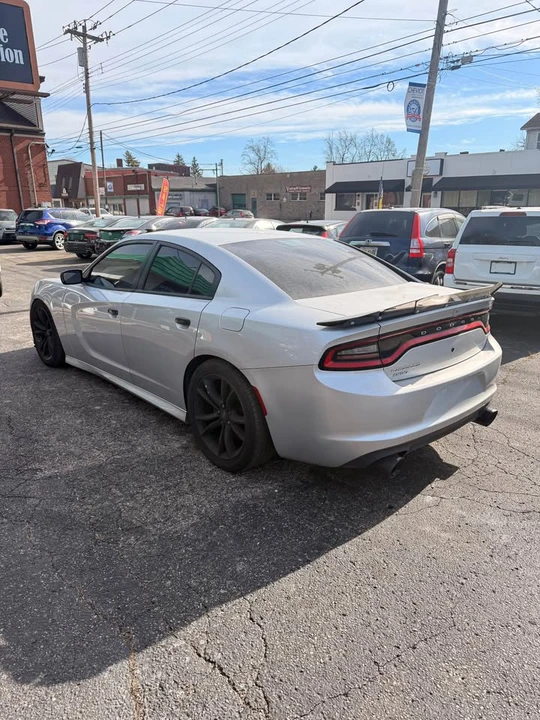 2017 Dodge Charger 7th Gen - Image 2 of 7