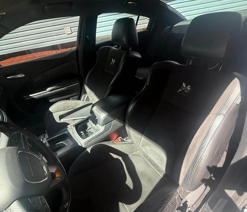 2017 Dodge Charger 7th Gen - Image 6 of 7
