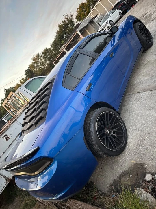 2017 Dodge Charger 7th Gen - Image 3 of 4