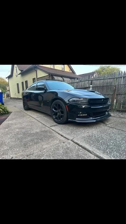 2017 Dodge Charger SRT & 392 7th Gen - Image 2 of 2