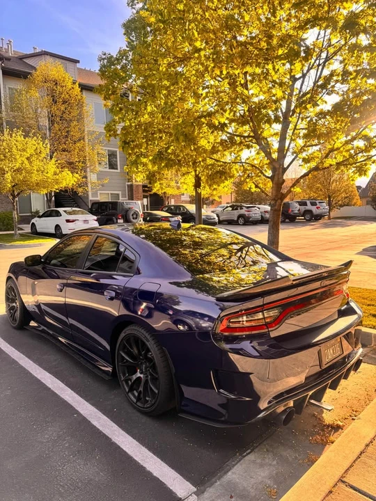 2017 Dodge Charger SRT & 392 7th Gen - Image 2 of 8