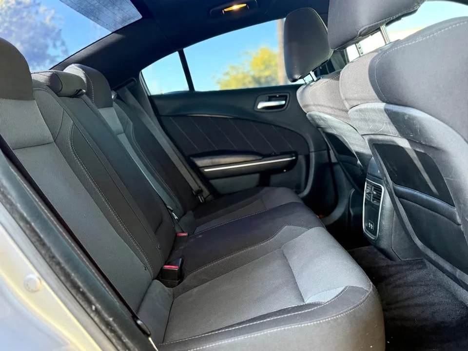 2017 Dodge Charger 7th Gen - Image 6 of 12