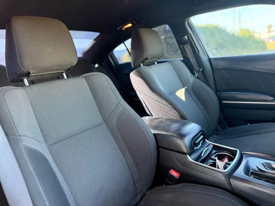 2017 Dodge Charger 7th Gen - Image 10 of 12