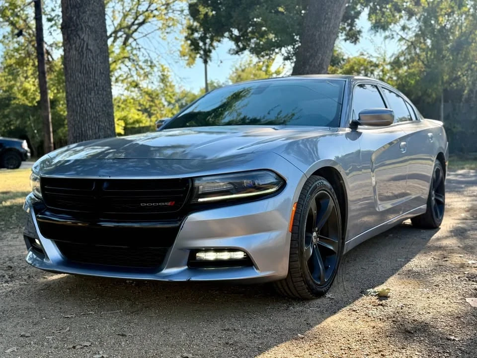 2017 Dodge Charger 7th Gen - Image 2 of 12