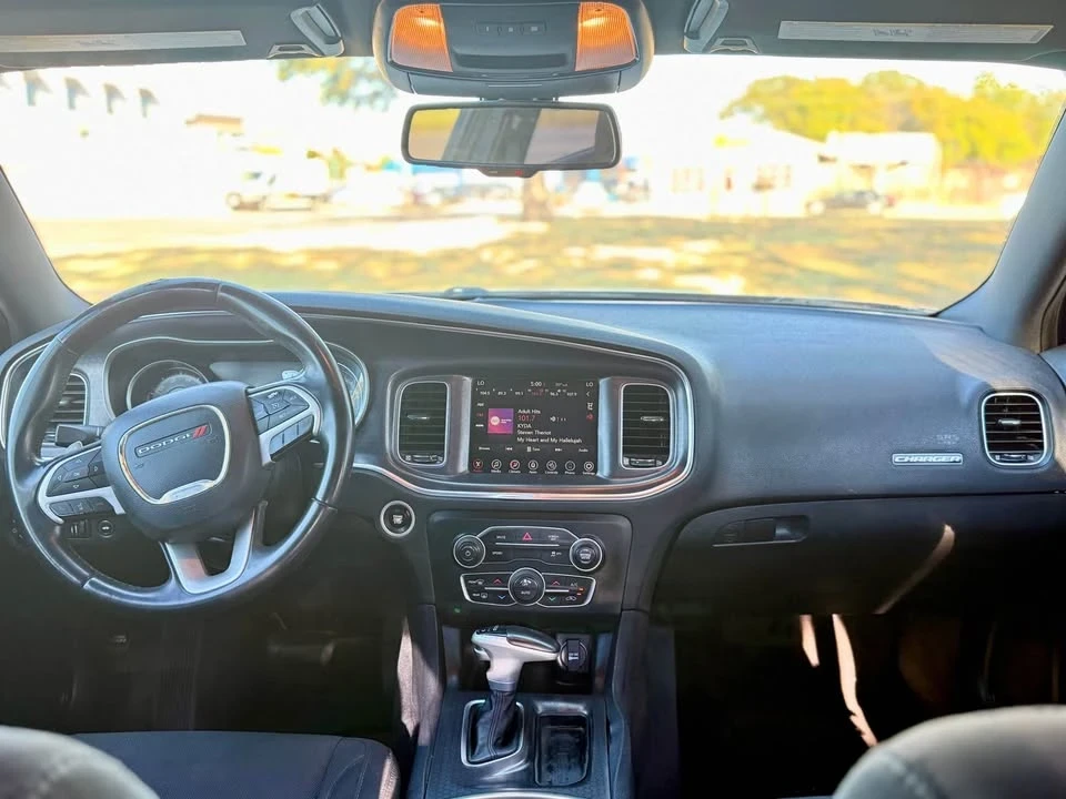 2017 Dodge Charger 7th Gen - Image 7 of 12