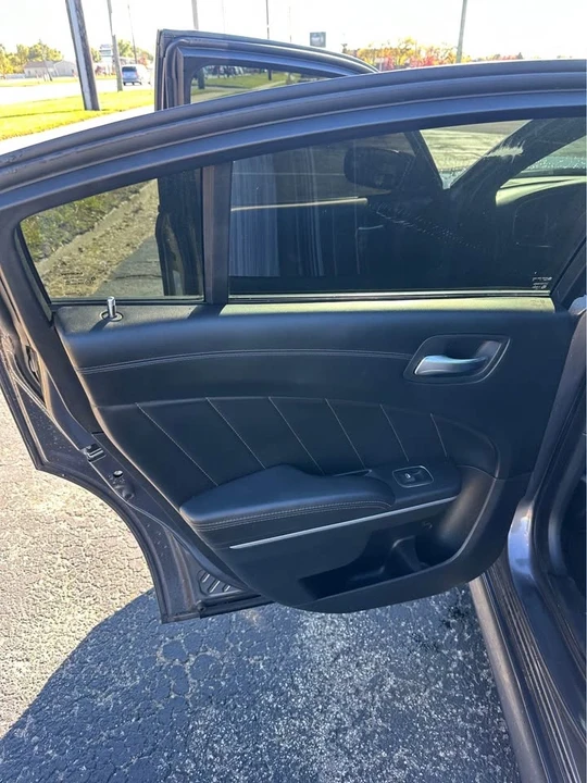 2017 Dodge Charger 7th Gen - Image 7 of 14