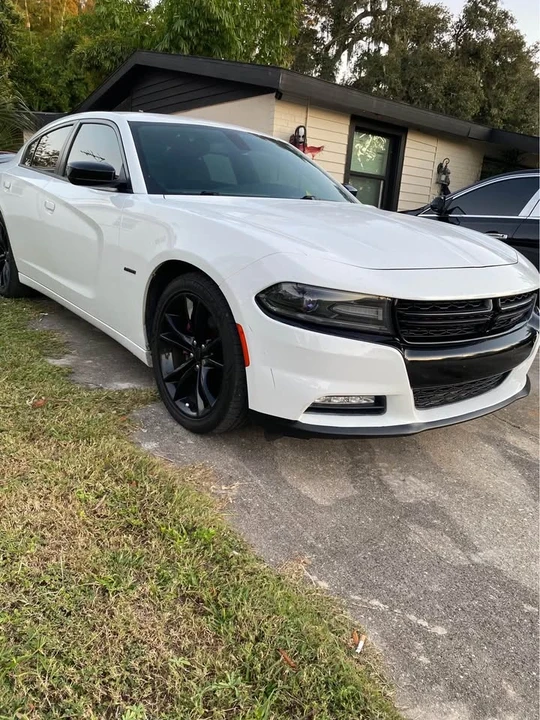 2017 Dodge Charger 7th Gen - Image 7 of 8