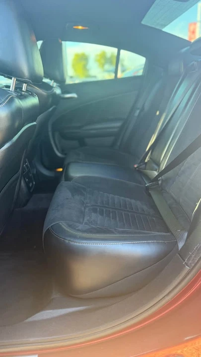 2017 Dodge Charger 7th Gen - Image 6 of 11