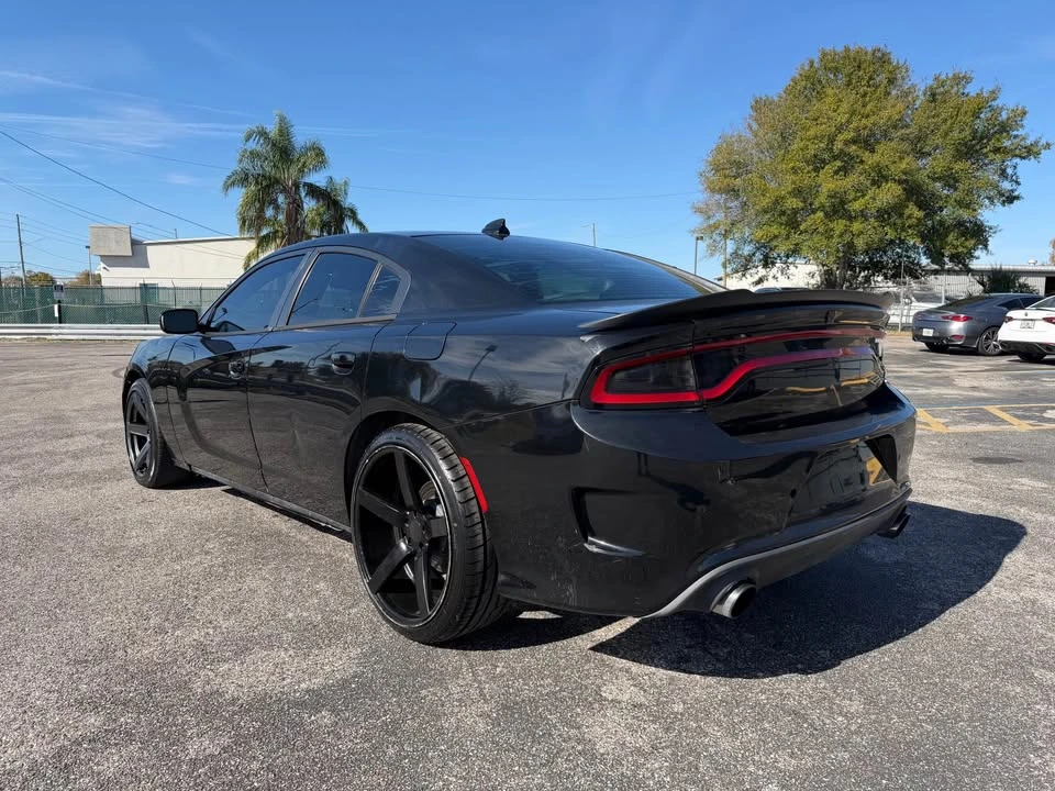 2017 Dodge Charger 7th Gen - Image 3 of 20