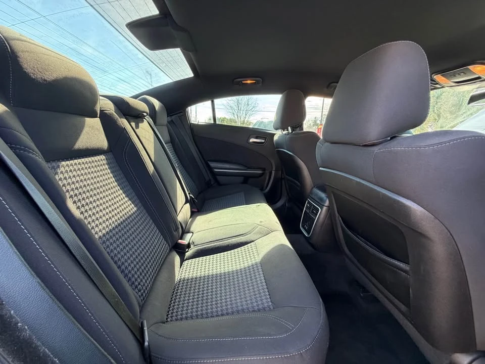 2017 Dodge Charger 7th Gen - Image 15 of 20