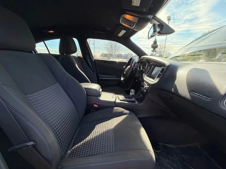 2017 Dodge Charger 7th Gen - Image 18 of 20