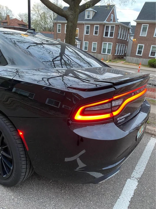 2017 Dodge Charger 7th Gen - Image 3 of 9