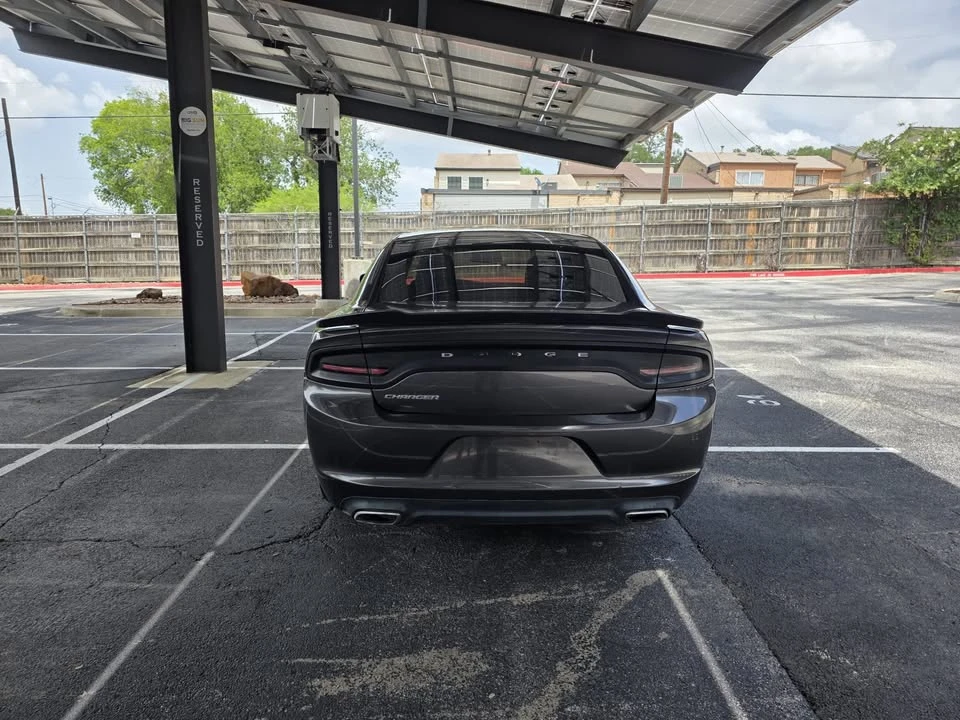 2017 Dodge Charger 7th Gen - Image 5 of 18