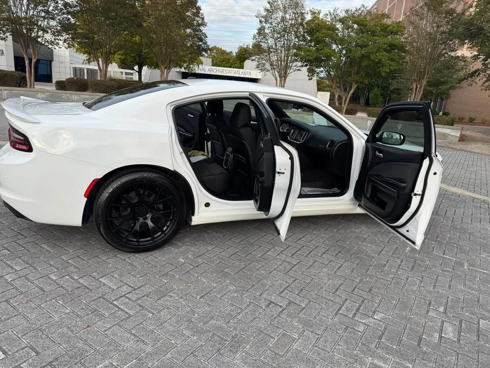 2017 Dodge Charger 7th Gen - Image 9 of 20