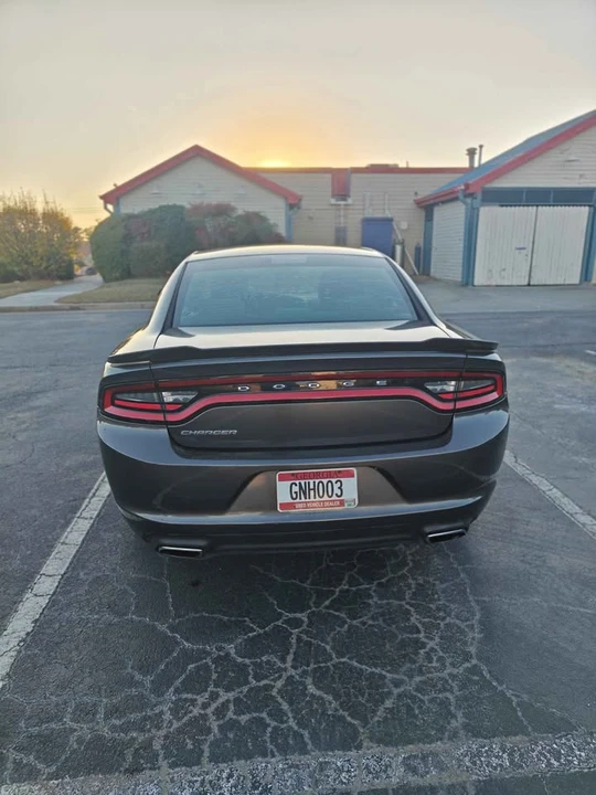 2017 Dodge Charger 7th Gen - Image 4 of 10