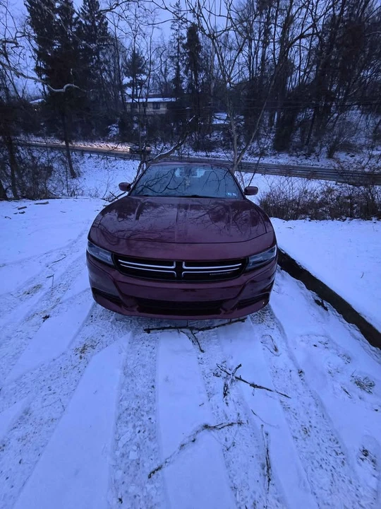 2017 Dodge Charger 7th Gen - Image 2 of 5