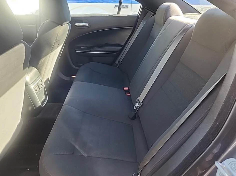 2017 Dodge Charger 7th Gen - Image 9 of 12