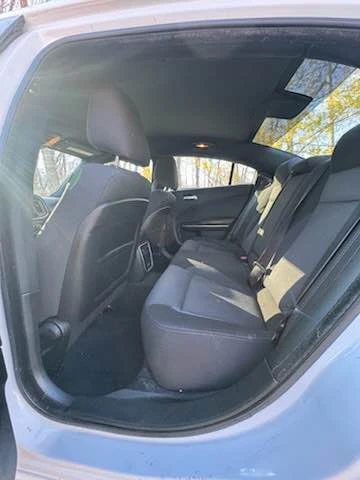 2017 Dodge Charger 7th Gen - Image 12 of 17