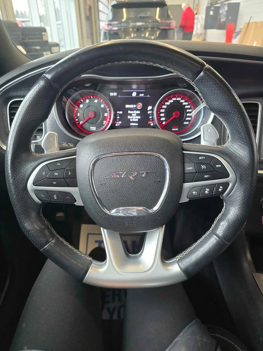 2017 Dodge Charger SRT Hellcat 7th Gen - Image 10 of 11