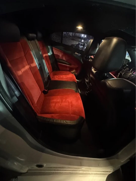 2017 Dodge Charger SRT & 392 7th Gen - Image 4 of 13
