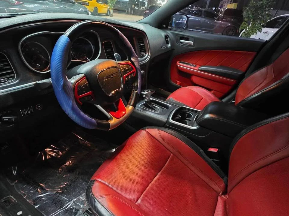 2017 Dodge Charger SRT & 392 7th Gen - Image 10 of 13