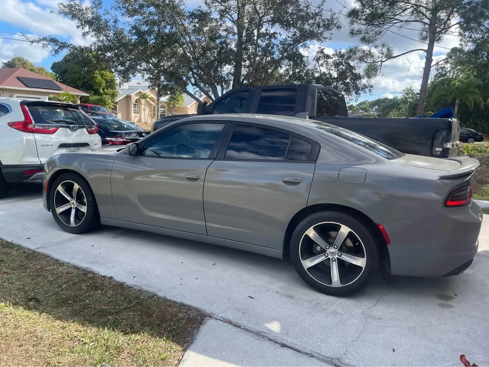2017 Dodge Charger SRT & 392 7th Gen - Image 2 of 5