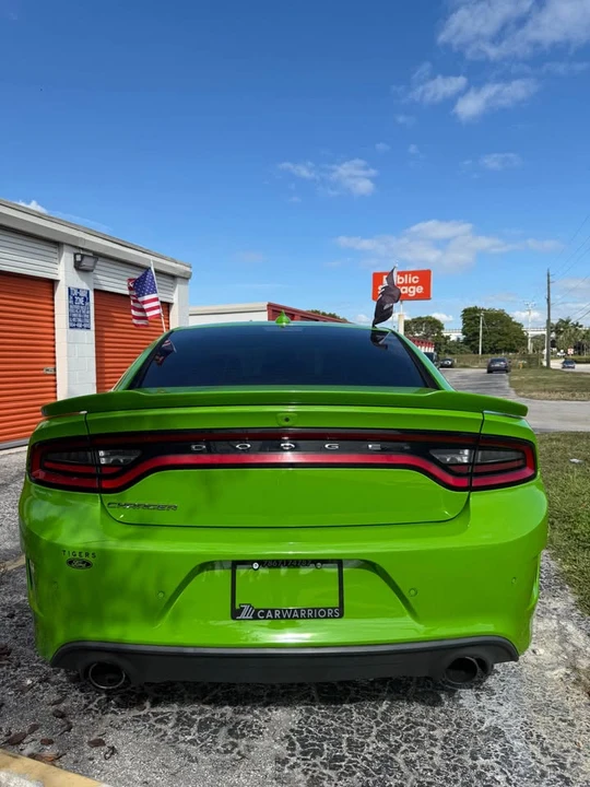 2017 Dodge Charger SRT Hellcat 7th Gen - Image 4 of 9
