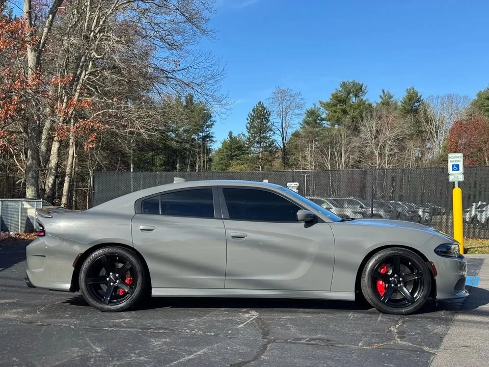 2017 Dodge Charger SRT Hellcat 7th Gen - Image 5 of 20