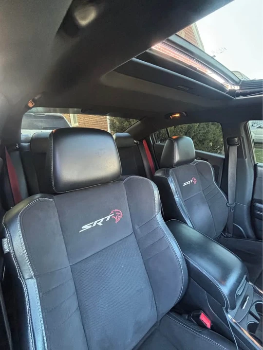 2017 Dodge Charger SRT Hellcat 7th Gen - Image 5 of 12