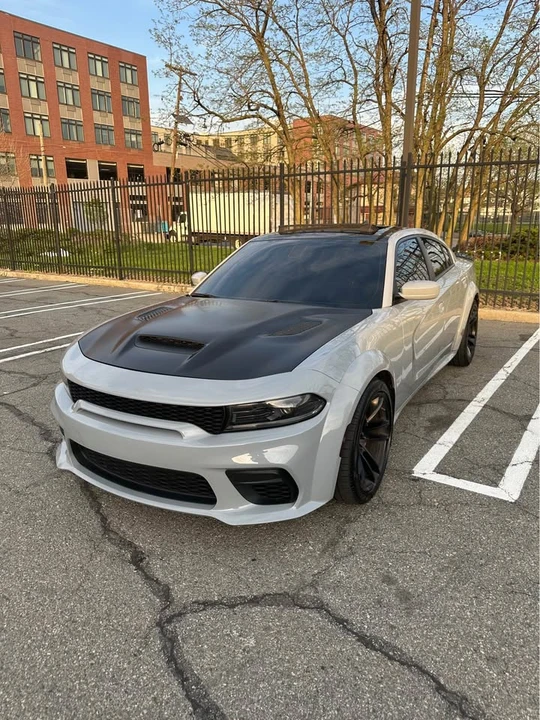 2017 Dodge Charger SRT Hellcat 7th Gen - Image 3 of 12