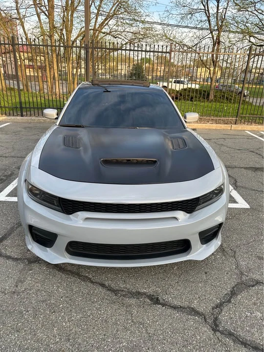 2017 Dodge Charger SRT Hellcat 7th Gen - Image 2 of 12