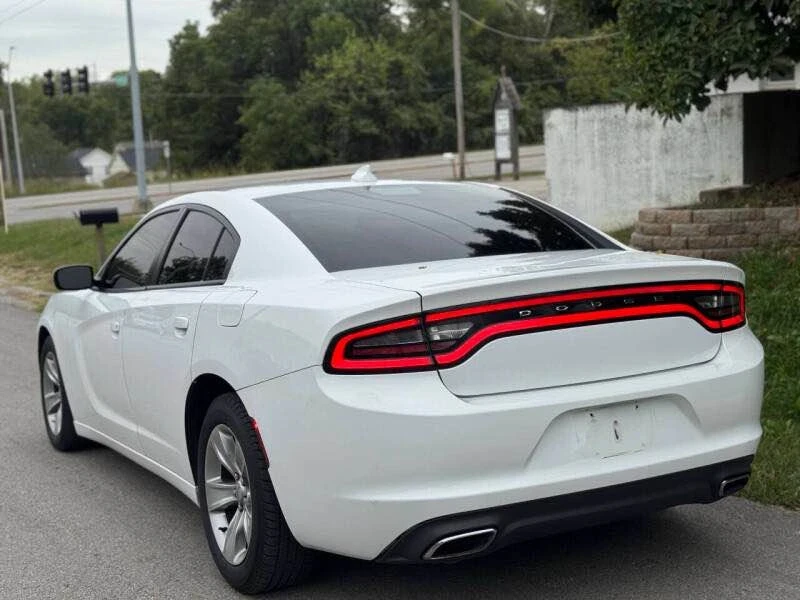2017 Dodge Charger 7th Gen - Image 3 of 10