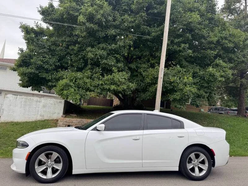 2017 Dodge Charger 7th Gen - Image 2 of 10