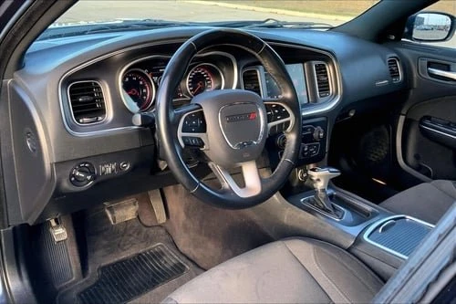 2017 Dodge Charger 7th Gen - Image 4 of 8