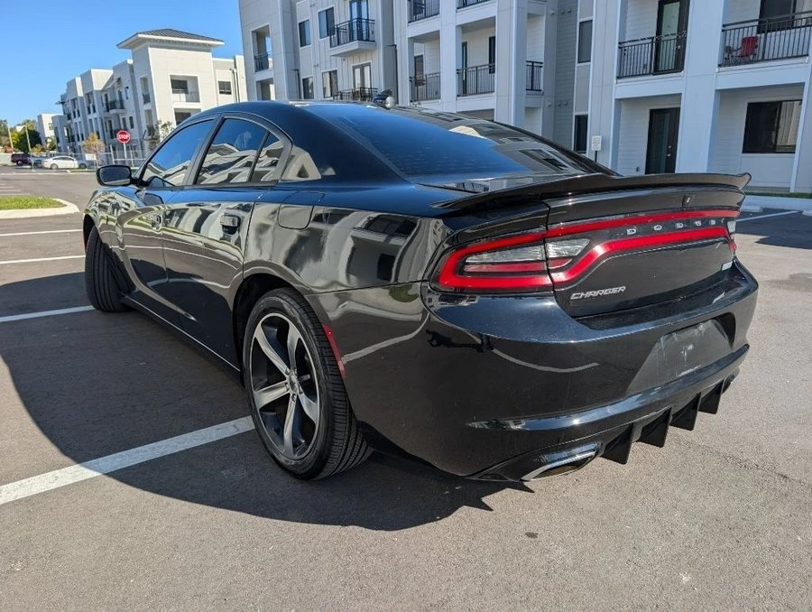 2017 Dodge Charger 7th Gen - Image 11 of 20