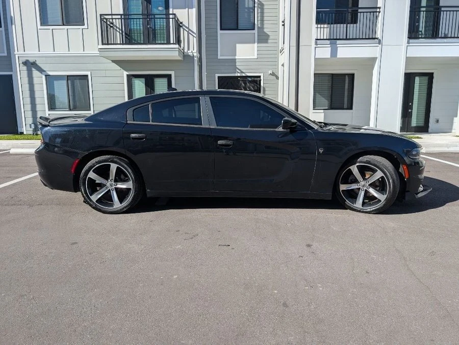 2017 Dodge Charger 7th Gen - Image 2 of 20