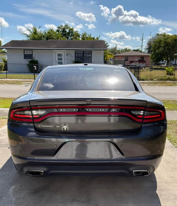 2017 Dodge Charger 7th Gen - Image 3 of 7