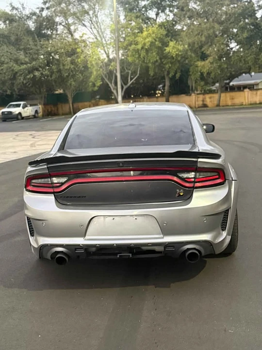 2017 Dodge Charger 7th Gen - Image 5 of 10