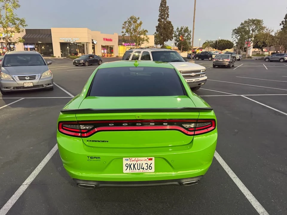 2017 Dodge Charger 7th Gen - Image 4 of 19
