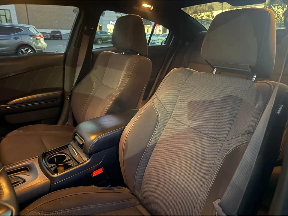 2017 Dodge Charger 7th Gen - Image 13 of 19