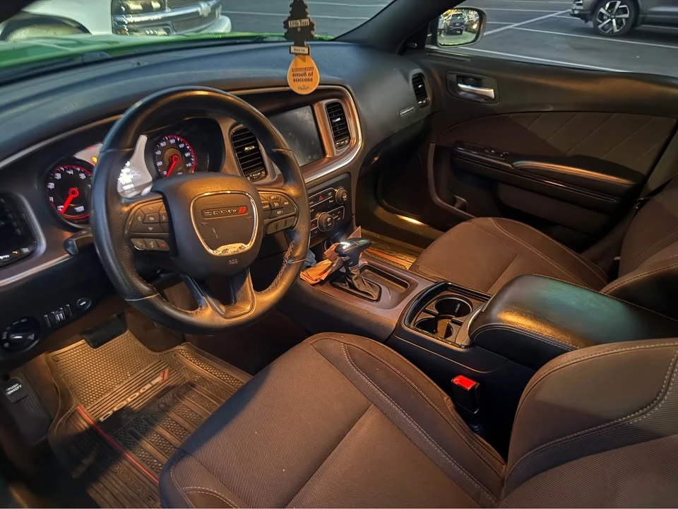 2017 Dodge Charger 7th Gen - Image 11 of 19