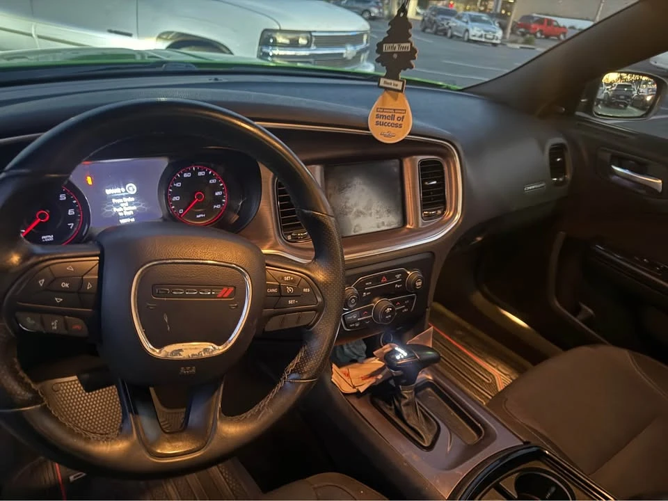 2017 Dodge Charger 7th Gen - Image 14 of 19