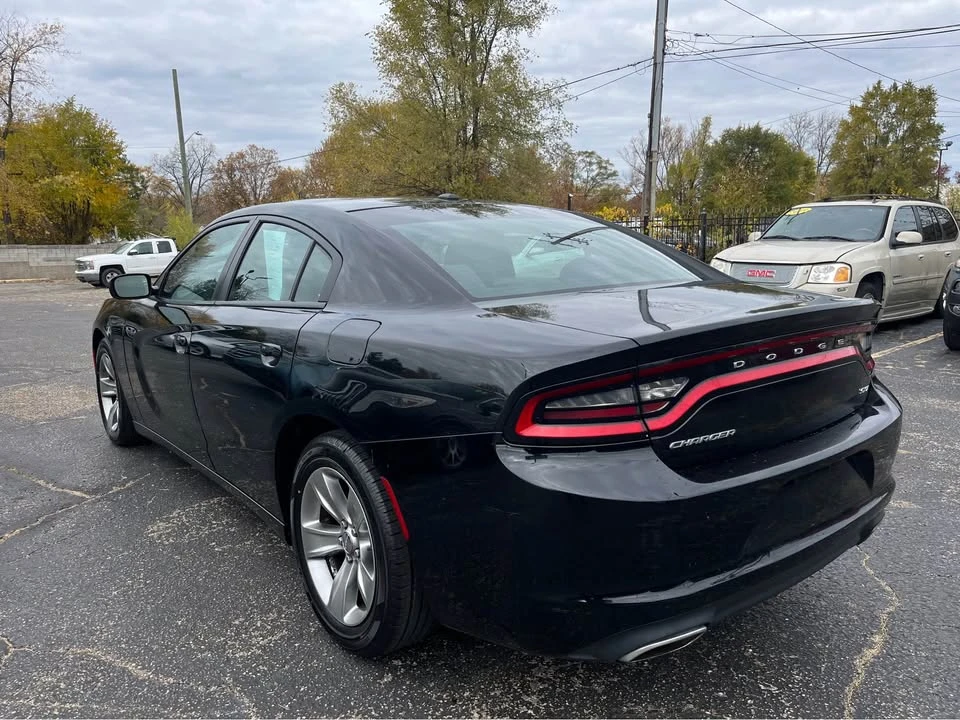 2017 Dodge Charger 7th Gen - Image 3 of 14