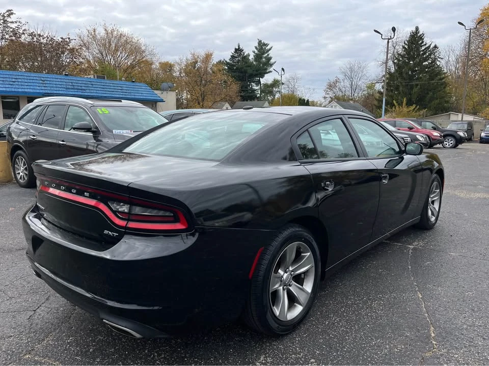 2017 Dodge Charger 7th Gen - Image 4 of 14