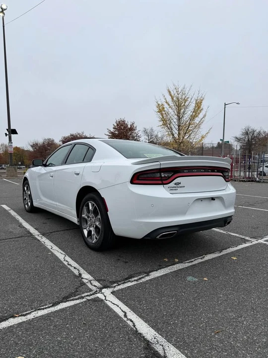 2017 Dodge Charger 7th Gen - Image 5 of 16